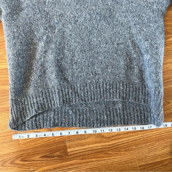 Vintage wool sweater - Picture 10 of 11
